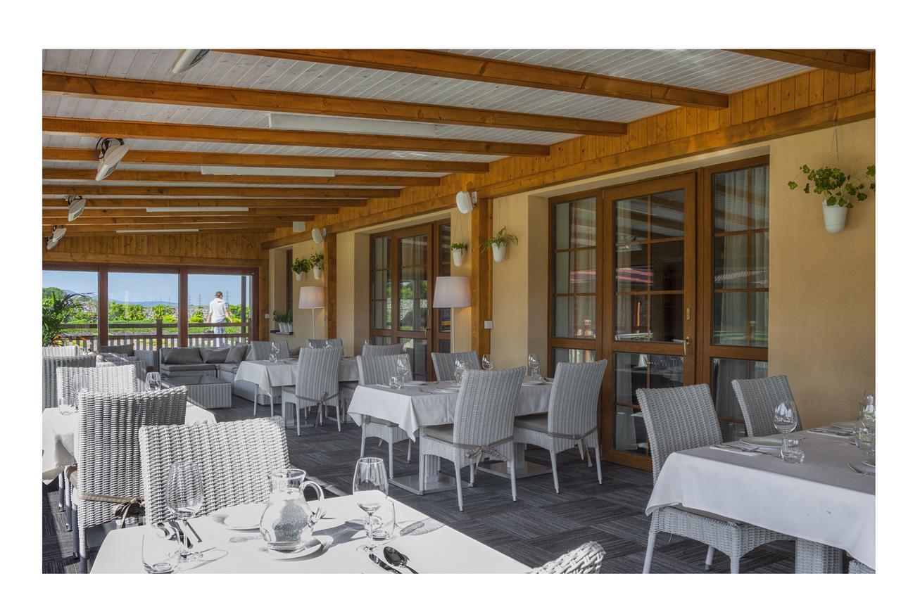 Malvazia Otel Prievaly Dış mekan fotoğraf